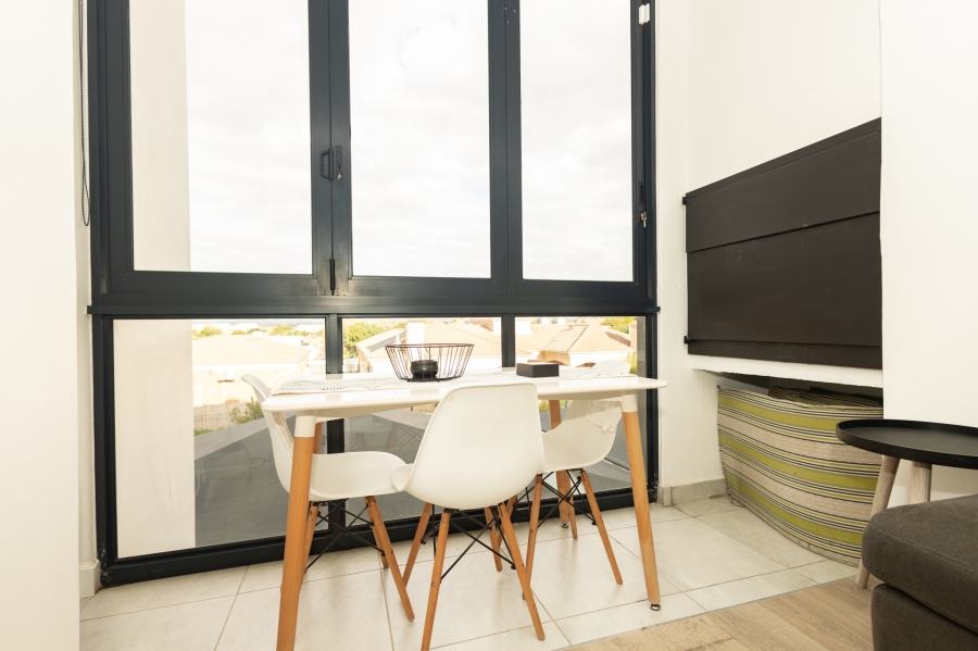 2 Bedroom Property for Sale in Groot Phesantekraal Estate Western Cape